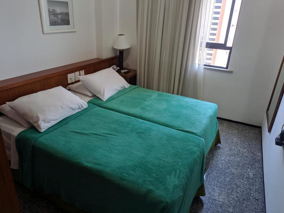Lindo Flat Proximo A Beira Mar De Meireles Apartment